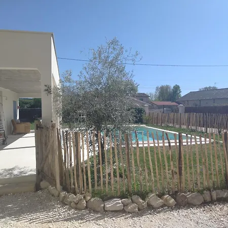 Holiday home La Caquetoire Les Eglisottes-et-Chalaures