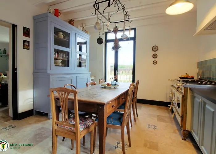 Holiday home La Caquetoire